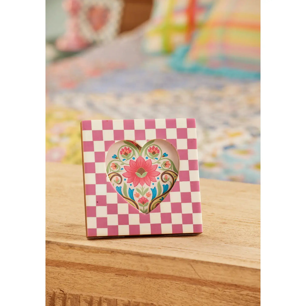 Check Heart Photo Frame